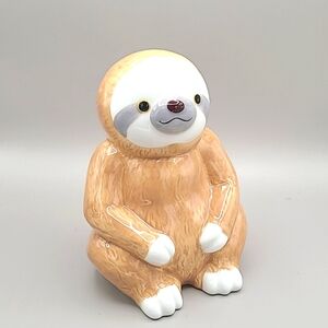 Winsterch Whimsical Sloth Ceramic Piggy Bank - Tan & White